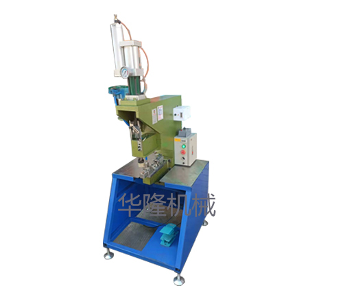 振動(dòng)盤壓鉚機(jī) 振動(dòng)盤壓鉚機(jī)